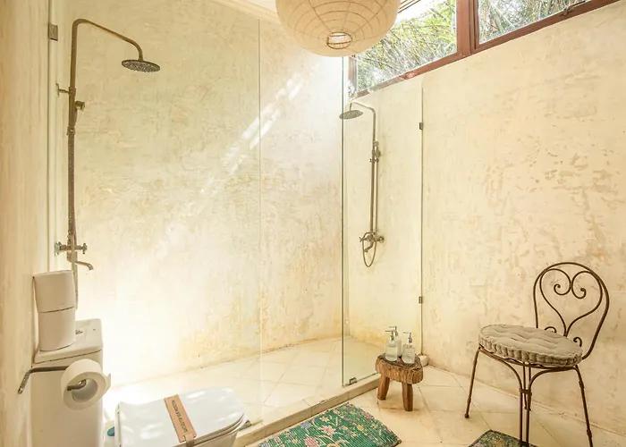 Chic 3br Mediterranean Haven, Heart Of *