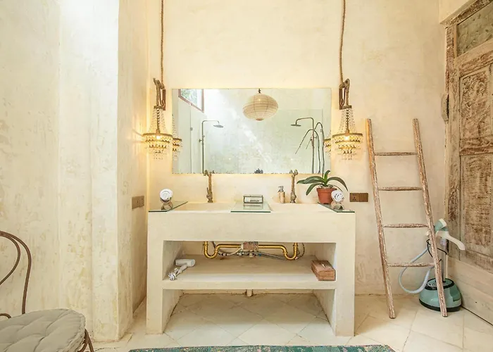 ヴィラ Chic 3br Mediterranean Haven, Heart Of ウルワツ