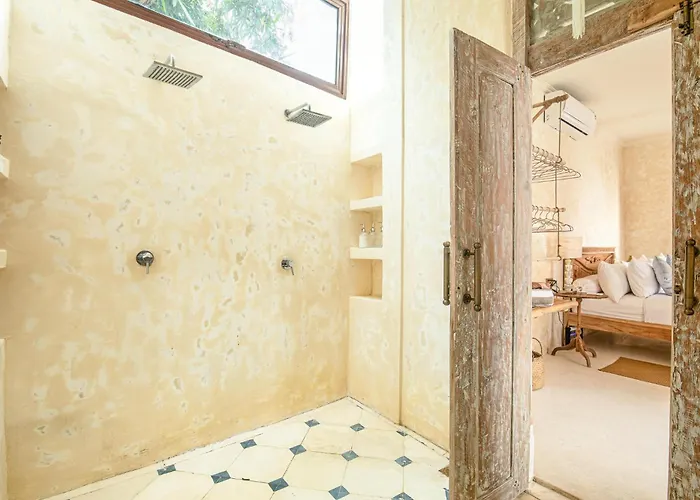 Chic 3br Mediterranean Haven, Heart Of * ウルワツ