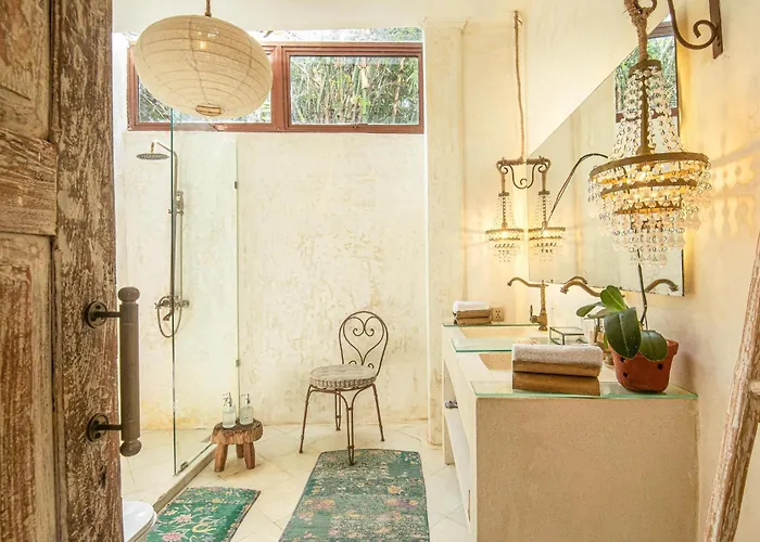 ヴィラ Chic 3br Mediterranean Haven, Heart Of ウルワツ