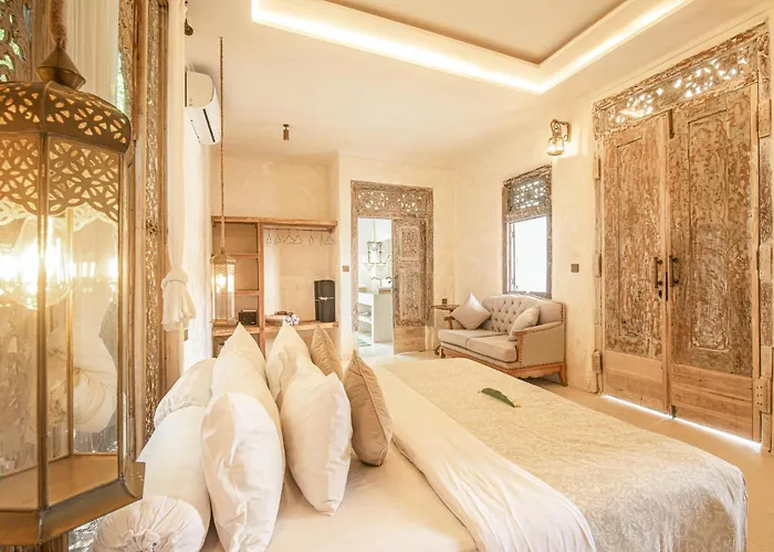 Chic 3br Mediterranean Haven, Heart Of