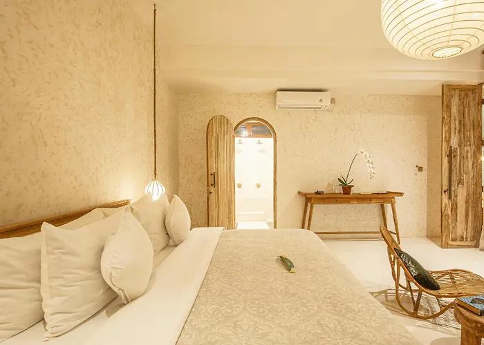 Chic 3br Mediterranean Haven, Heart Of ウルワツ