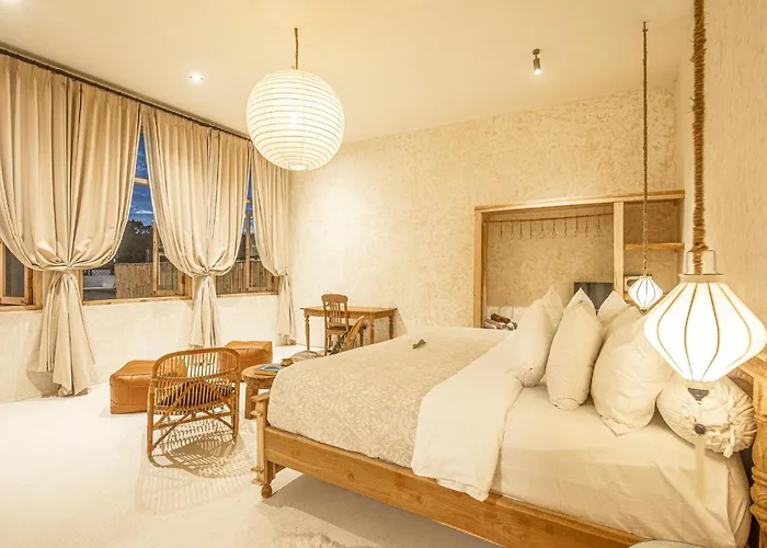 Chic 3br Mediterranean Haven, Heart Of ヴィラ ウルワツ