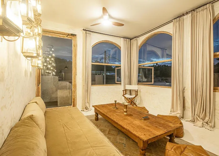 ヴィラ Chic 3br Mediterranean Haven, Heart Of *