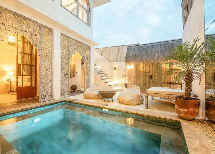 Chic 3br Mediterranean Haven, Heart Of ヴィラ ウルワツ